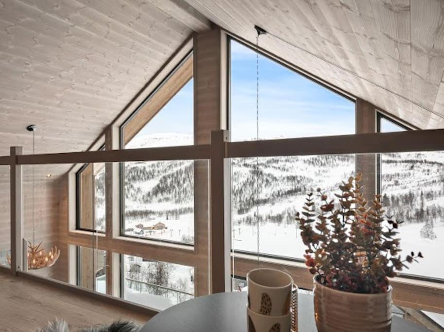 Flygende Utsiktshytte Med Magisk Utsikt Sogndal Exterior foto