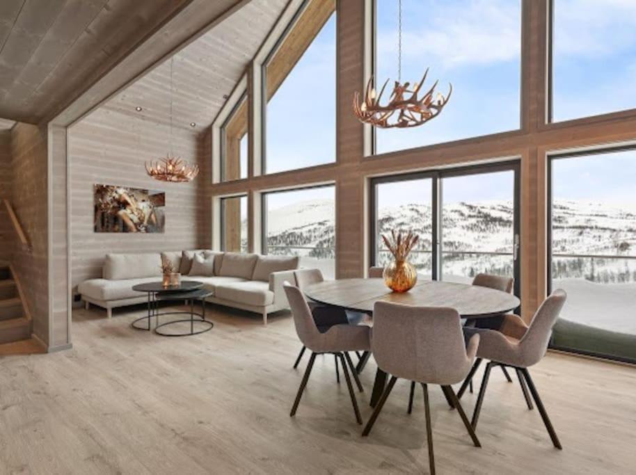 Flygende Utsiktshytte Med Magisk Utsikt Sogndal Exterior foto