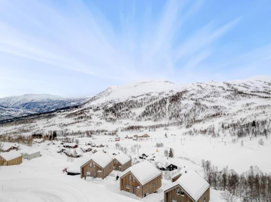 Flygende Utsiktshytte Med Magisk Utsikt Sogndal Exterior foto